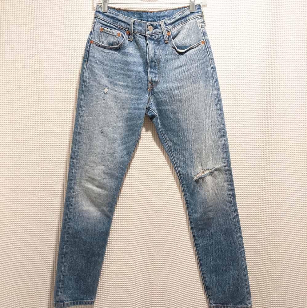 NWOT Levi's 501 skinny SIZE 25W 28L